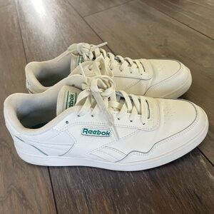 Reebok Club Memt casual athletic leather sneakers shoes Cream green women US 8.5